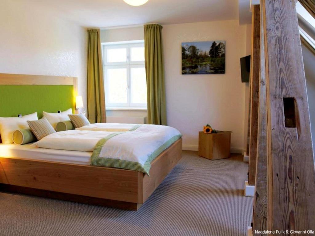 Hotel Und Restaurant Am Peenetal Liepen  Szoba fotó